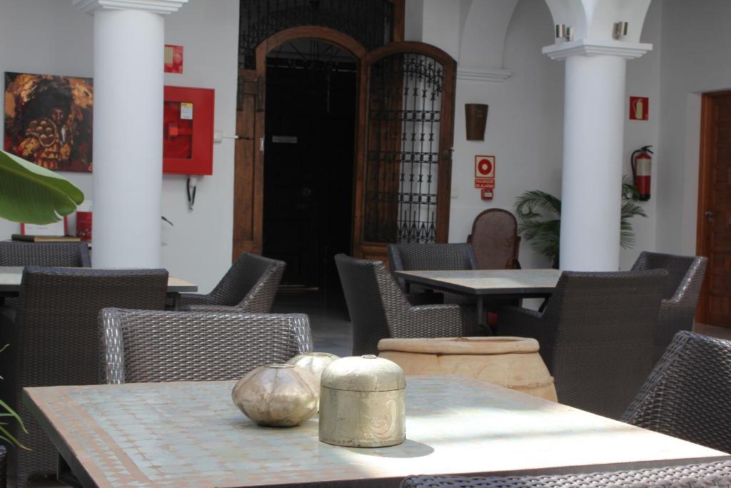 Hotel Palacio Blanco Velez Malaga Buitenkant foto