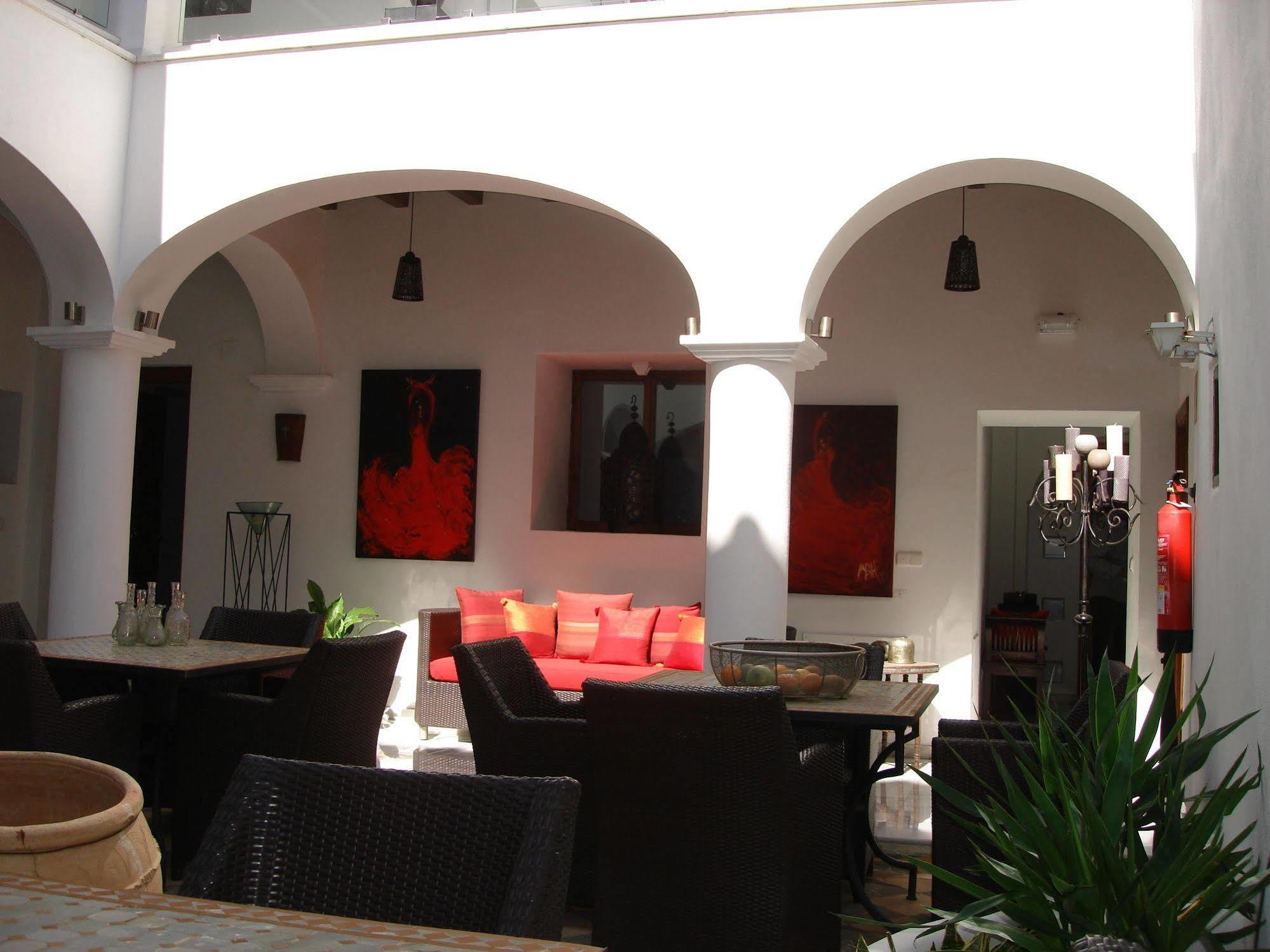 Hotel Palacio Blanco Velez Malaga Buitenkant foto