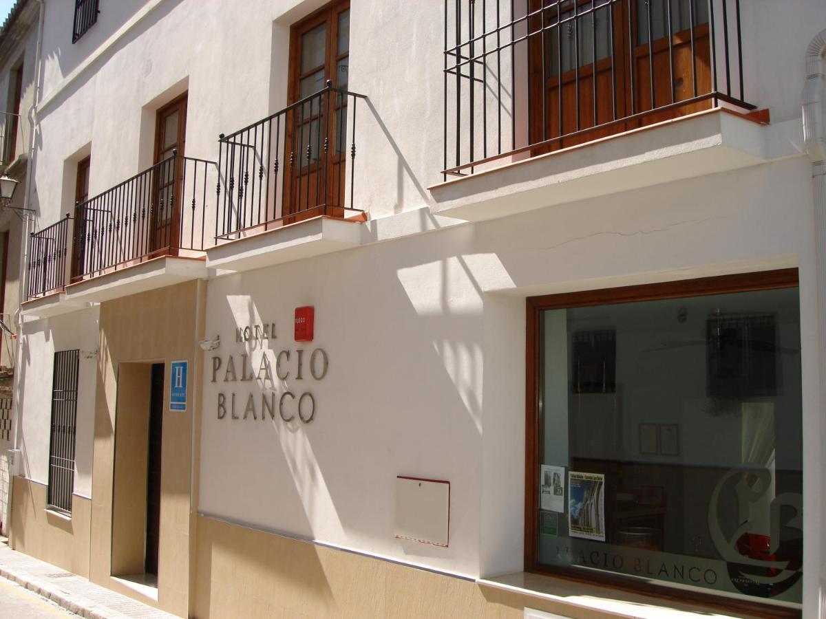 Hotel Palacio Blanco Velez Malaga Buitenkant foto